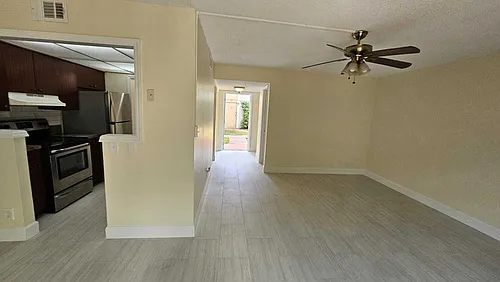 8801 W Sample Rd #11 Photo 1