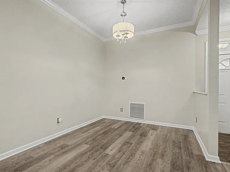 1850 Newman Ln — Photo 10