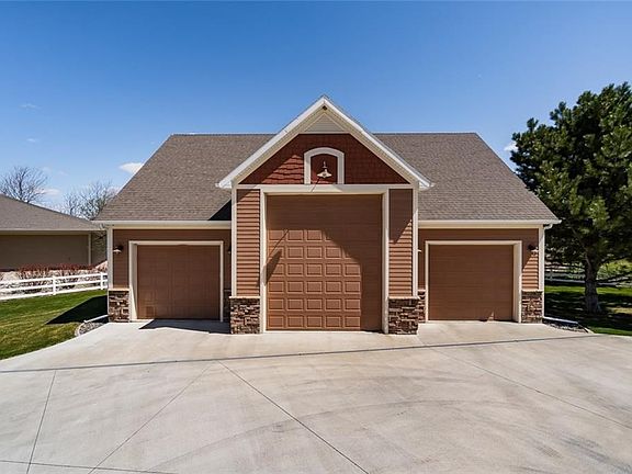 4th image of 1705 Cobble Creek Trl