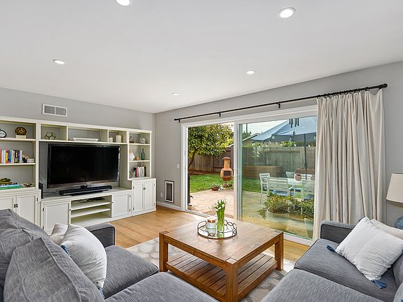 5th image of 5221 San Simeon Dr