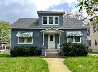 12759 Elm St, Blue Island, IL 60406