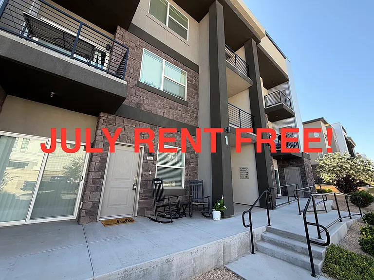 5801 S Garnet Dr #1101 — Photo 1