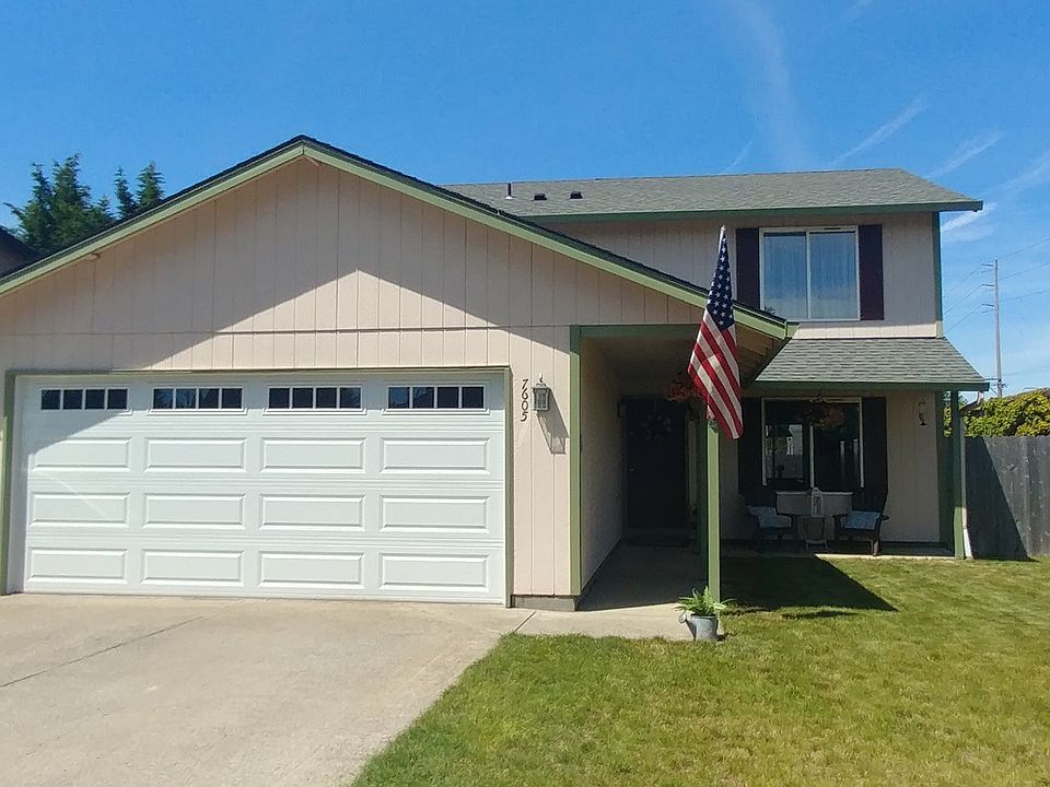 1st image of 7605 NE 161st Ct