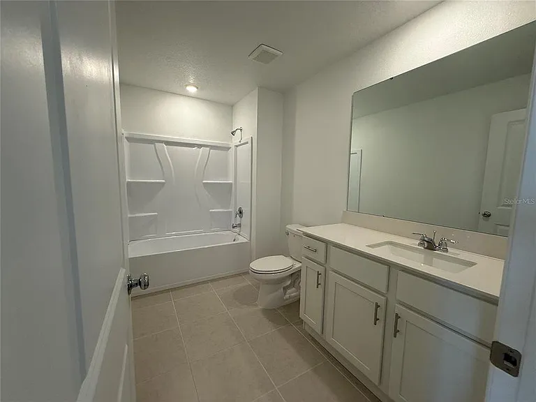 2528 Absolute Ave — Photo 15