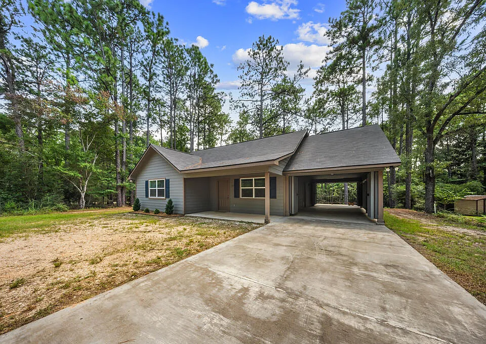 127 Amblewood Dr