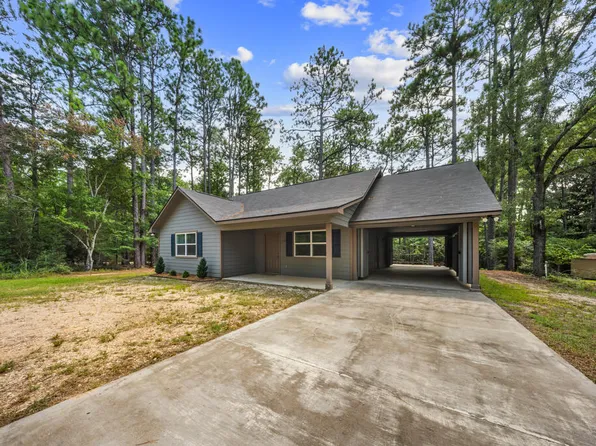 127 Amblewood Dr, Brookeland, TX 75931