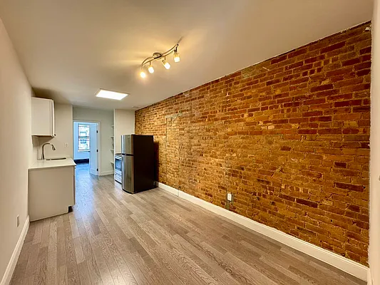 Rented by Mauro Bros Real Estate Services LLC | media 1