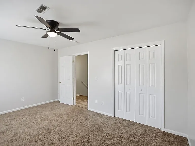 4056 Cedars Pkwy #B — Photo 8