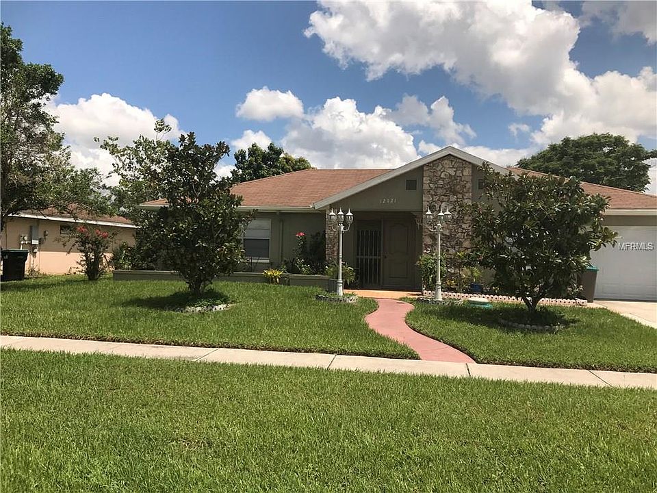 1st image of 12021 Club Woods Dr