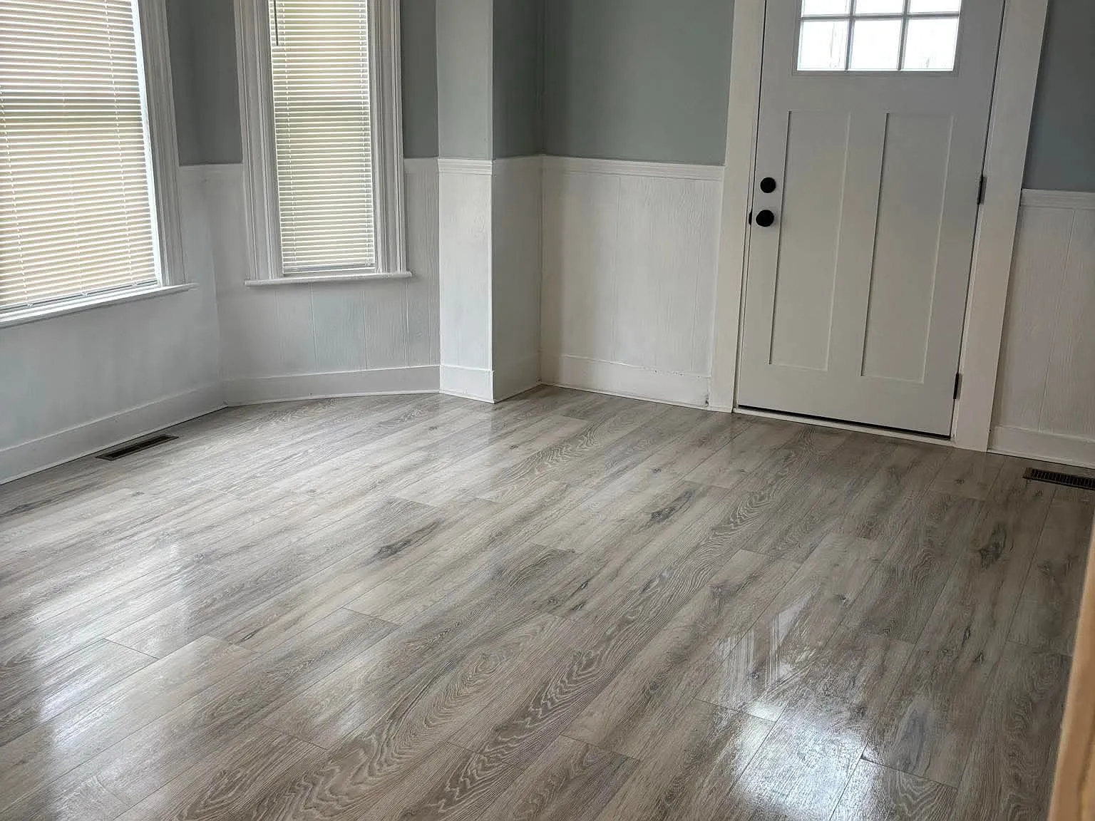16 Fordway St — Photo 2