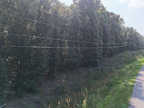 4th image of 2122 Hunters Creek Rd