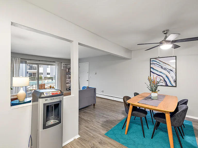 Arbor Haus Apartments - Ann Arbor, MI — Photo 8