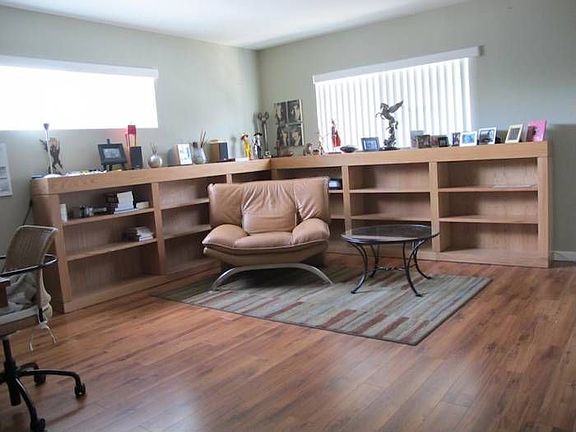 Master View1 - as office