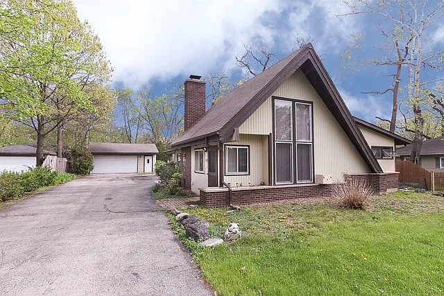 426 W Creekwood Dr photo 1