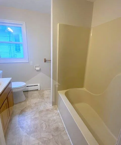 72 Cedar St #2 — Photo 13
