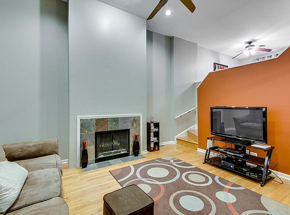 2nd image of 3454 N Monticello Ave
