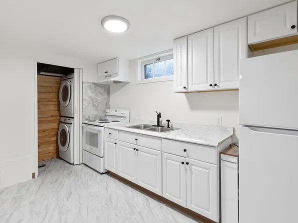 40 Mountain View Blvd #1, Billings, MT 59101
