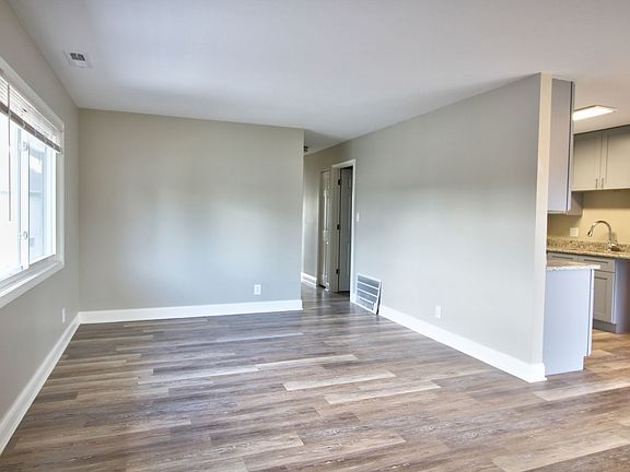 3rd image of 2353 Carnation Dr #2353