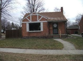 22401 Ray St, Detroit, MI 48223