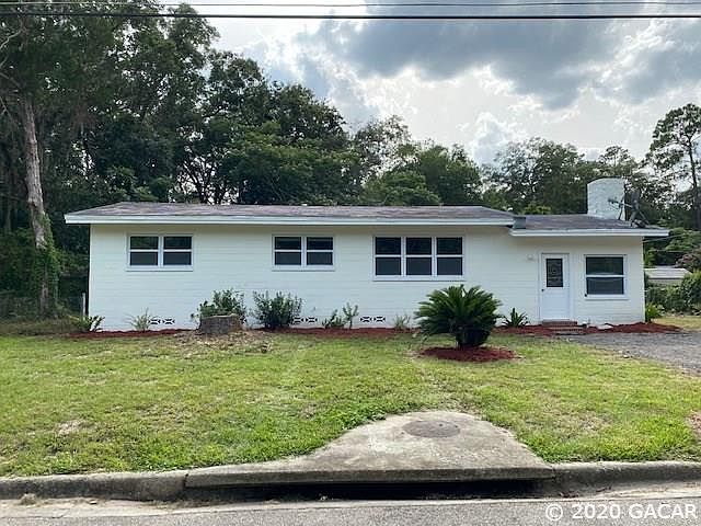 1st image of 2100 SE 51st St
