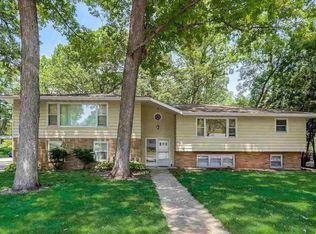 2714 Ardsley Ln, Madison, WI 53713