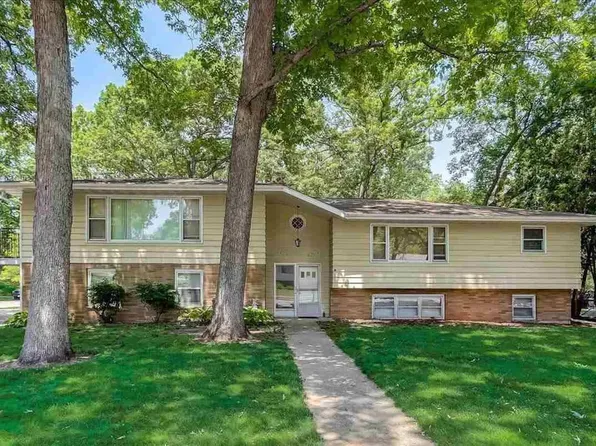 2714 Ardsley Ln, Madison, WI 53713