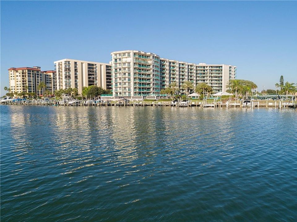 1st image of 670 Island Way APT 1002