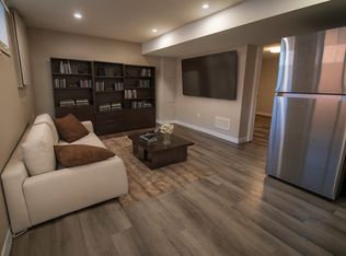 121 Golden Blvd W, Welland, ON L3B1H9