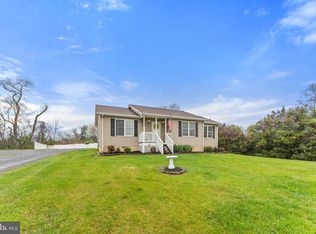 8100 Mangum Ct, Warrenton, VA 20186