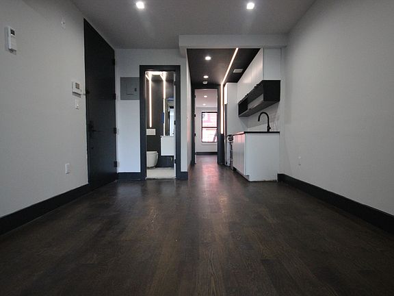 2nd image of 205 Johnson Ave #2LAZ