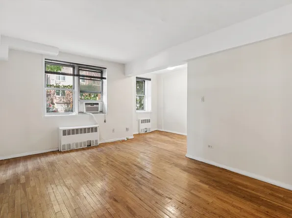 7140 112th St APT 106, Flushing, NY 11375