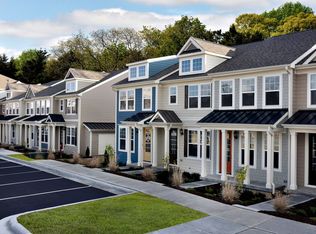 2801 Stone Rock Dr #113, Raleigh, NC 27604