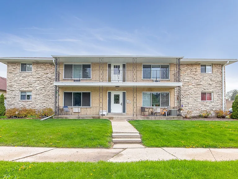 3505 S Ellen St — Photo 3