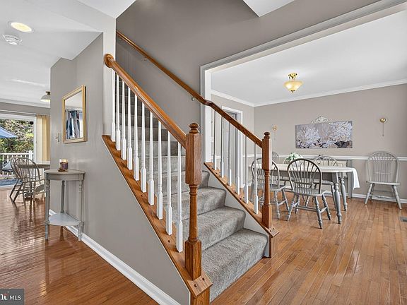 5th image of 16607 Kennedy Cir