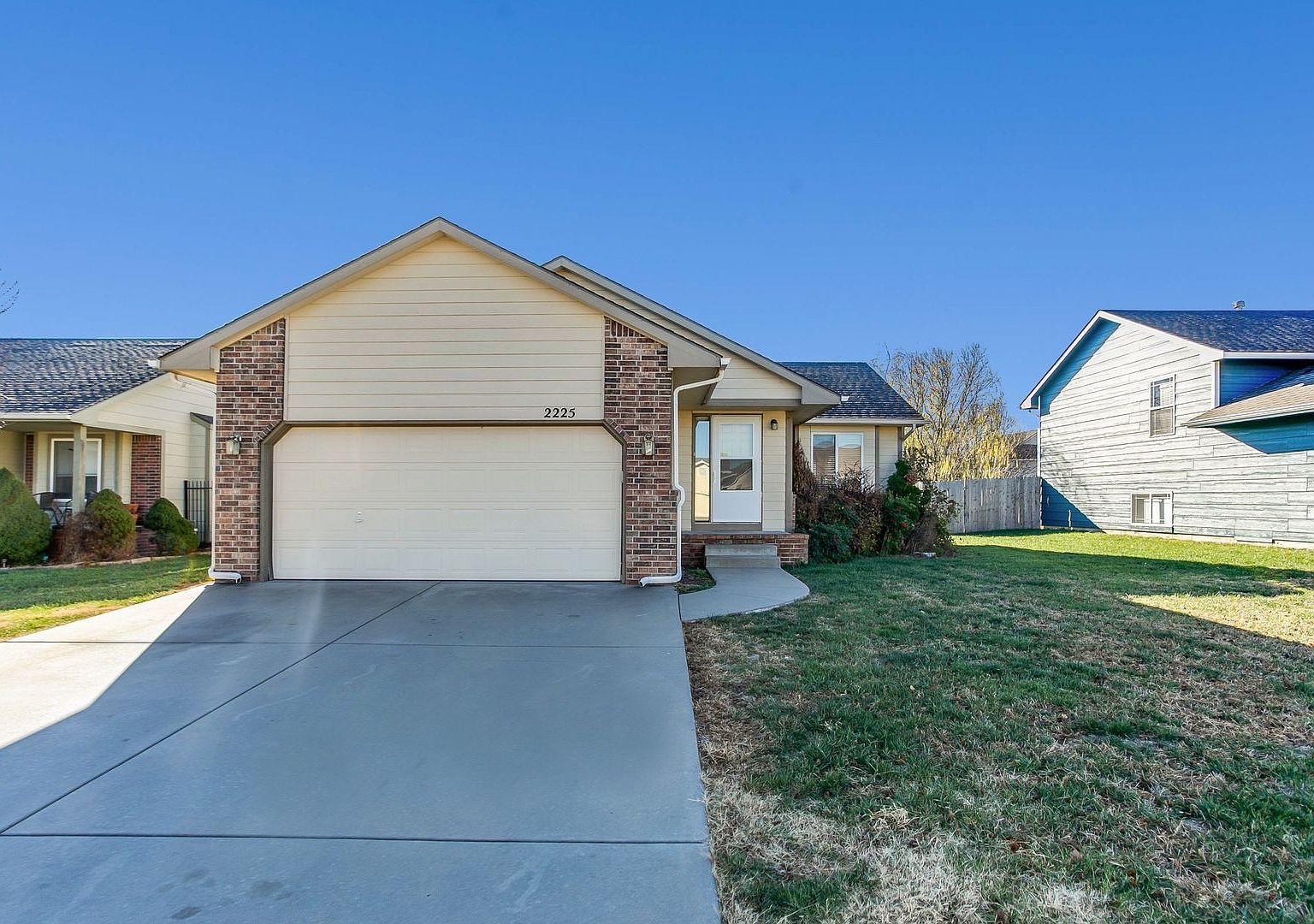 2225 E Curtis Ct, Derby, KS 67037 Zillow