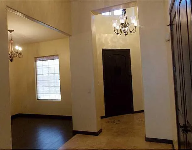 1262 Franklin Raven Pl — Photo 3