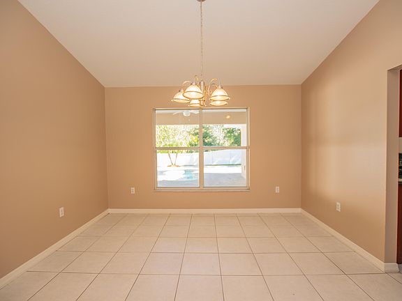 5th image of 7155 Ann Catherine Ct