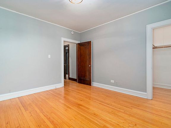 2nd image of 530-532 Hillside Ave #99