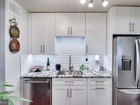 4th image of 5300 Columbia Pike APT 803