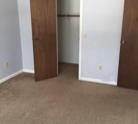 5th image of 12 Teakwood Ln