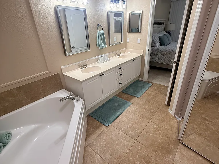 2757 Via Cipriani #1110B — Photo 6