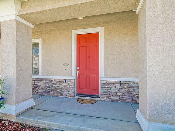 2nd image of 26161 Clydesdale Ln