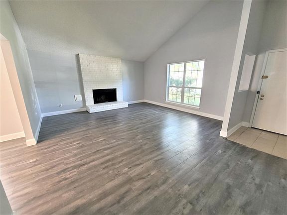 2nd image of 22715 Smokey Hill Dr
