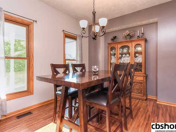 3rd image of 5606 N 139th Ave