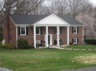 117 Village Rd, Lynchburg, VA 24502