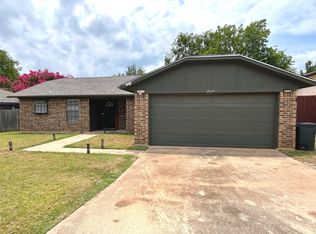 4017 Pueblo Trl, Lake Worth, TX 76135