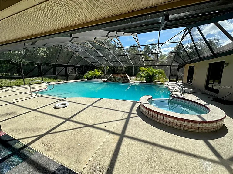 8732 Skymaster Dr — Photo 42