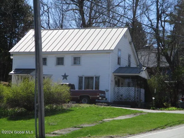 270 Sugar Hill Road, Crown Point, NY 12928