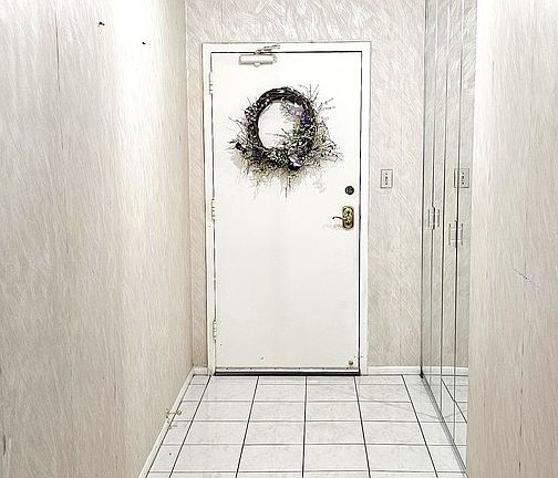 2nd image of 120 Lakeview Dr APT 415