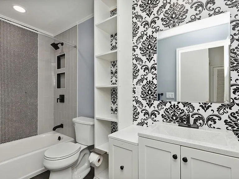 64 James St #2 — Photo 7